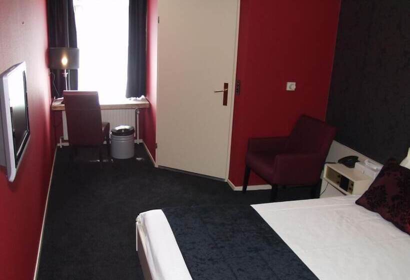 Hotel De Postelse Hoeve