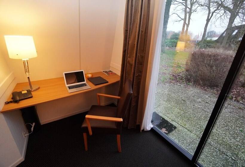 בית מלון כפרי De Woudzoom