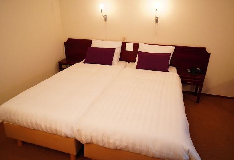 בית מלון כפרי De Woudzoom