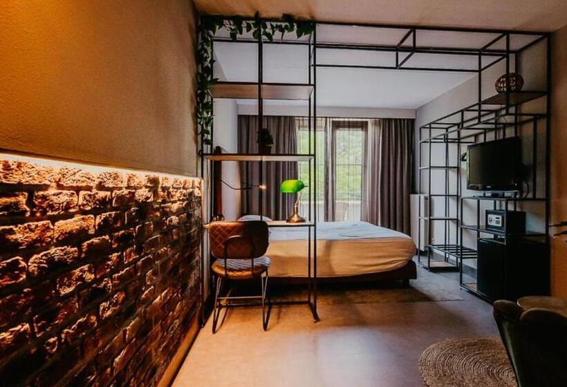 فندق De Zeeuwse Stromen