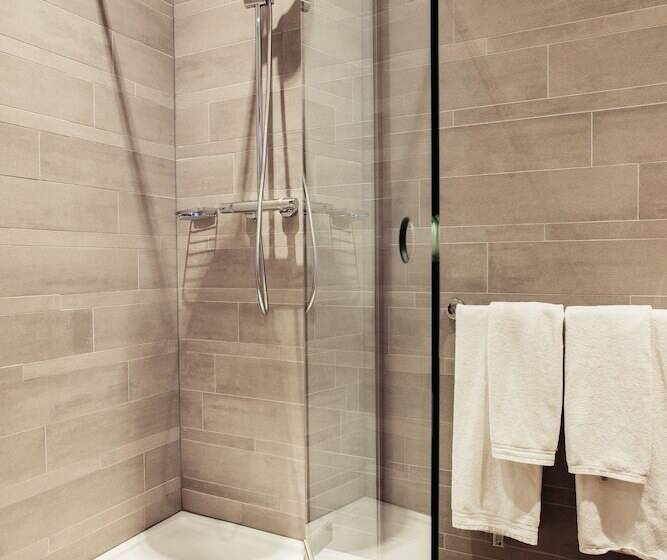 בית מלון כפרי Delta