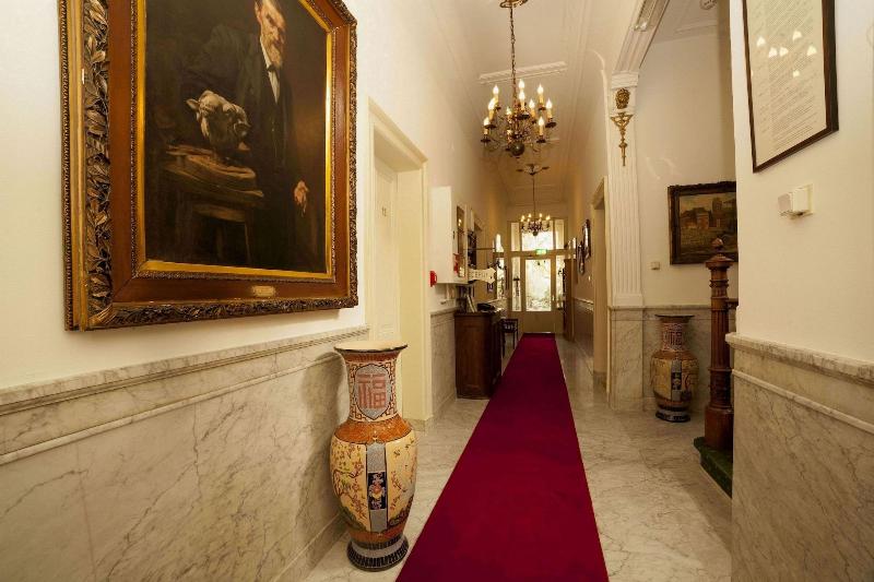 בית מלון כפרי Dordrecht