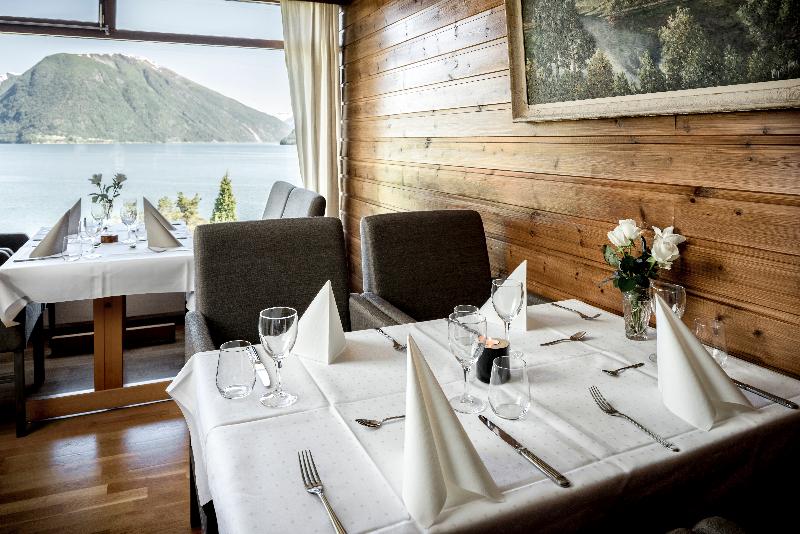 בית מלון כפרי Dragsvik Fjord