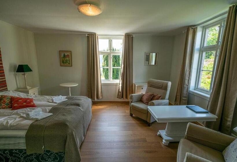 בית מלון כפרי Dragsvik Fjord