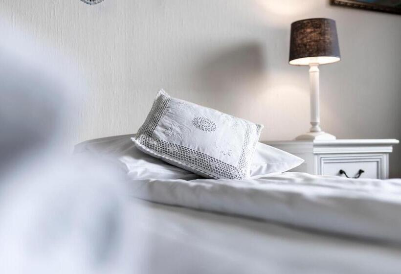 בית מלון כפרי Dragsvik Fjord