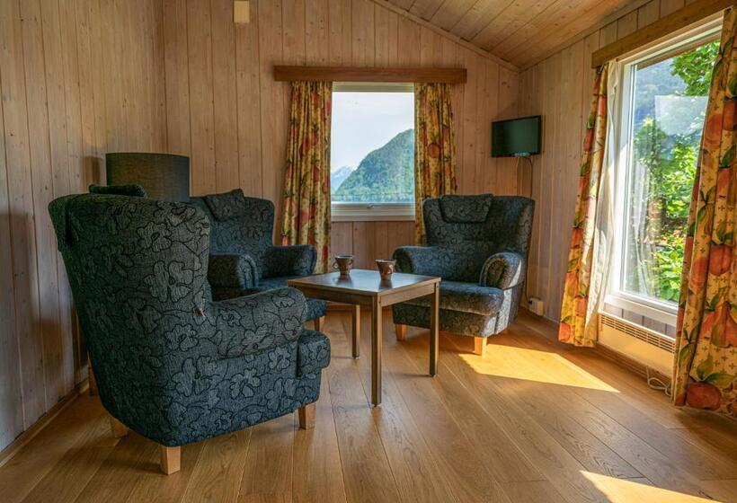 בית מלון כפרי Dragsvik Fjord