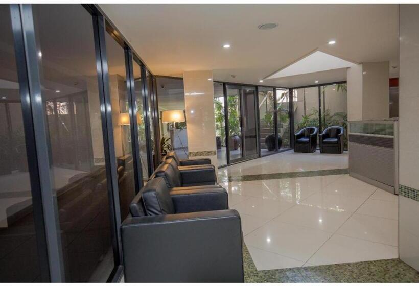 Ela Beach Hotel & Apartments