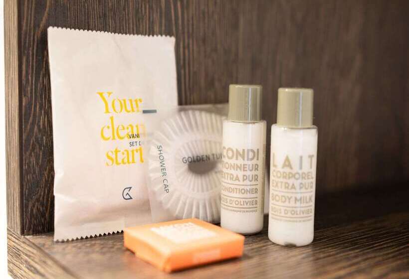 Golden Tulip Hotel Central