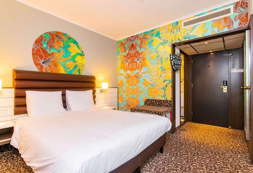 Golden Tulip Hotel Central