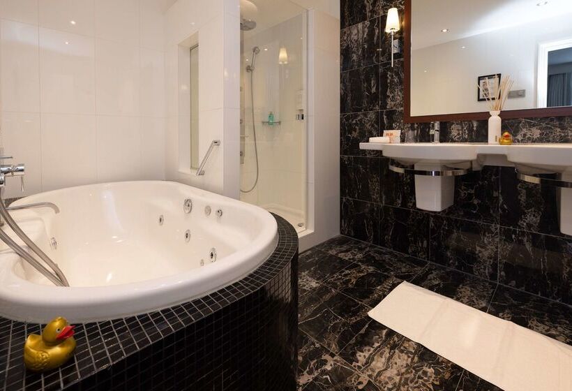 Golden Tulip Hotel Central