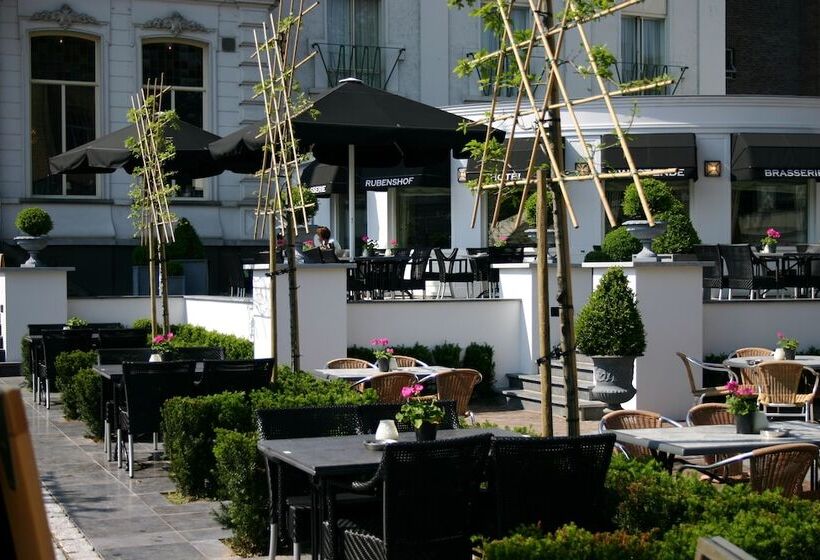 هتل Golden Tulip West Ende