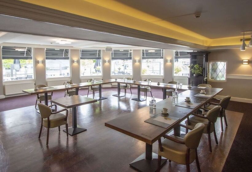 هتل Golden Tulip West Ende