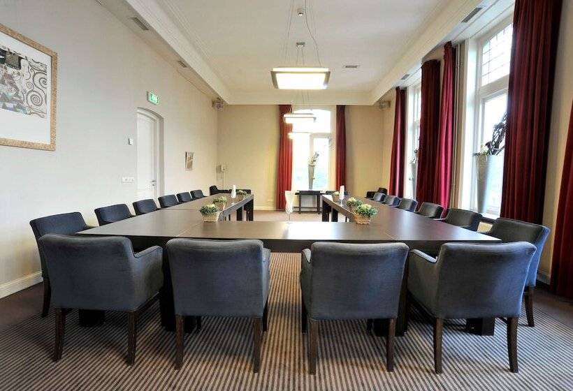 هتل Golden Tulip West Ende