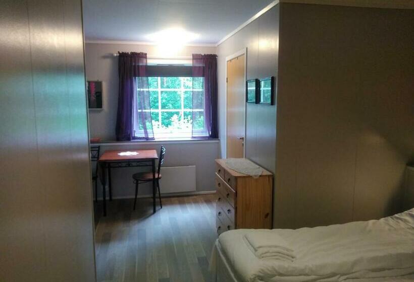 בית מלון כפרי Grong Gård Guesthouse