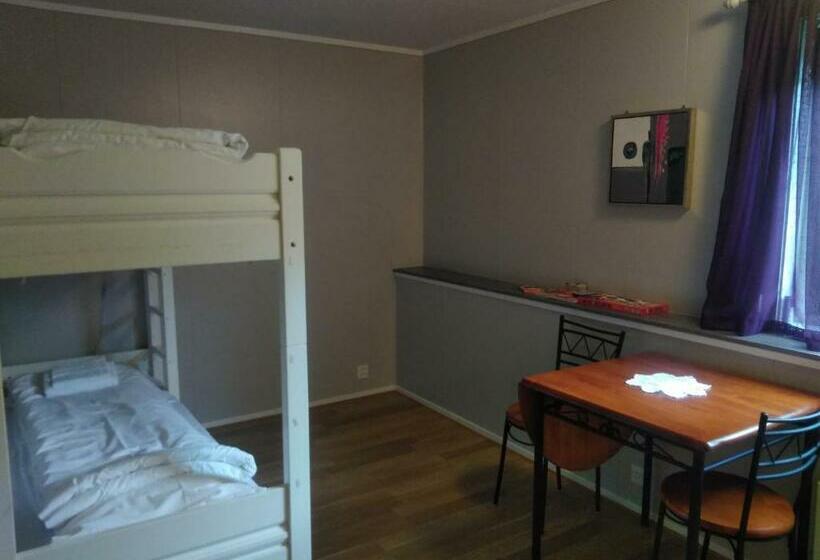 בית מלון כפרי Grong Gård Guesthouse