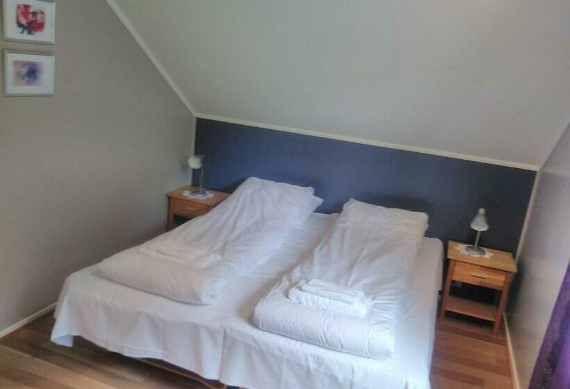 בית מלון כפרי Grong Gård Guesthouse