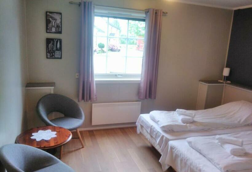 בית מלון כפרי Grong Gård Guesthouse