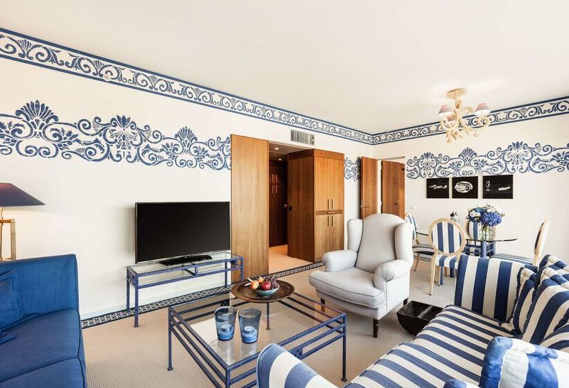 Отель Hilton Amsterdam