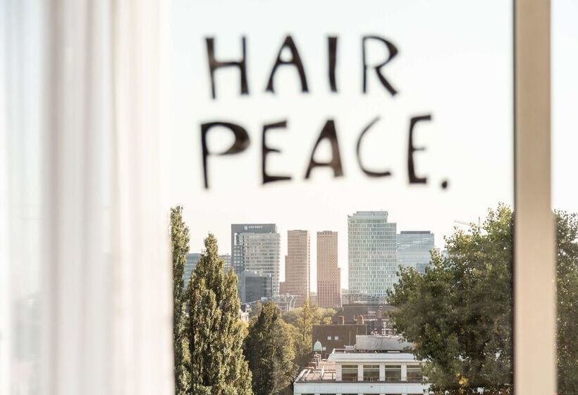 Отель Hilton Amsterdam