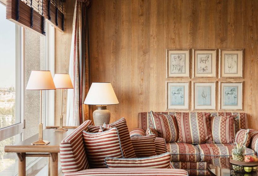 Отель Hilton Amsterdam