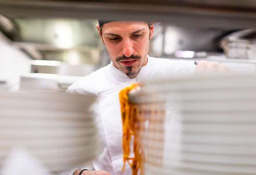 Отель Hilton Amsterdam