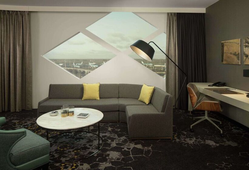 호텔 Hilton Amsterdam Airport Schiphol