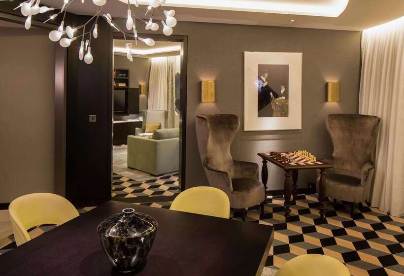 호텔 Hilton Amsterdam Airport Schiphol