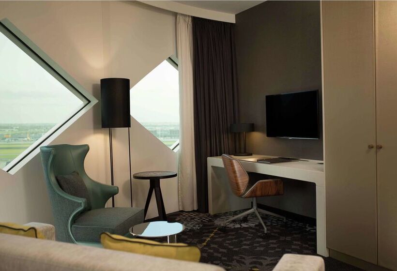 호텔 Hilton Amsterdam Airport Schiphol