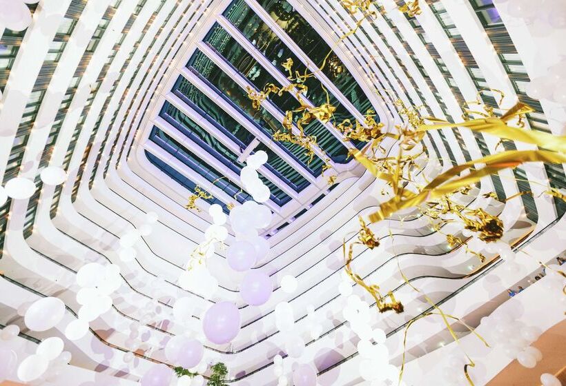 호텔 Hilton Amsterdam Airport Schiphol