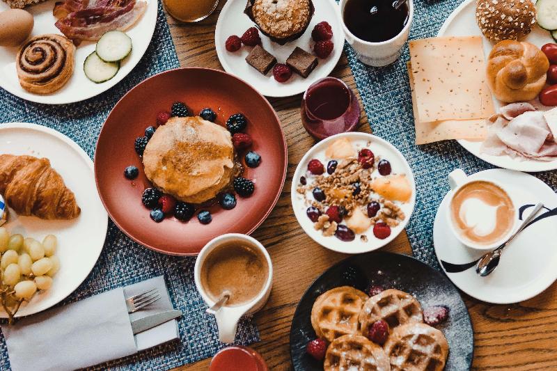 호텔 Hilton Amsterdam Airport Schiphol