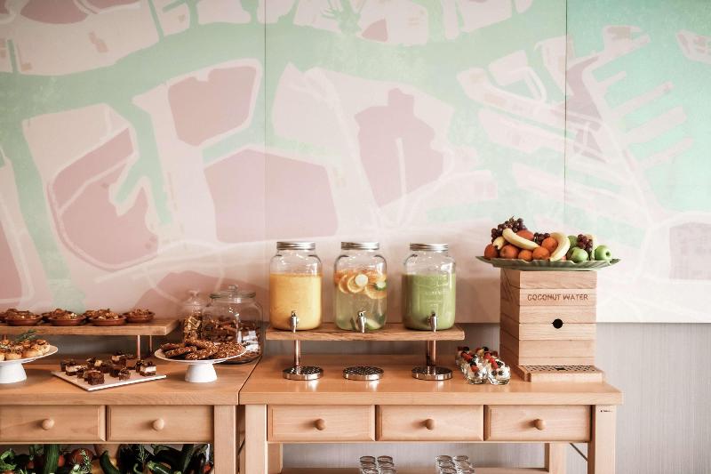 Отель Hilton Rotterdam