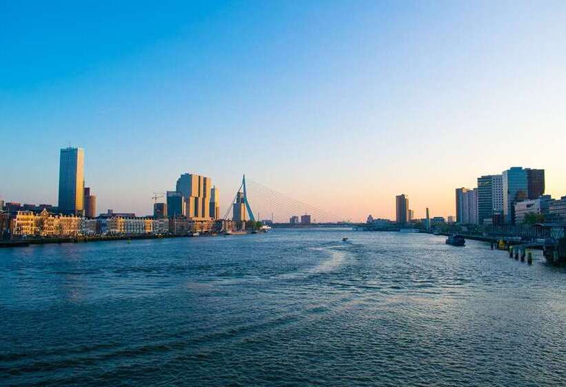 Отель Hilton Rotterdam