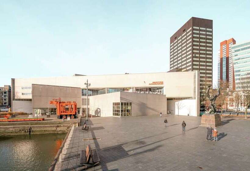 Отель Hilton Rotterdam
