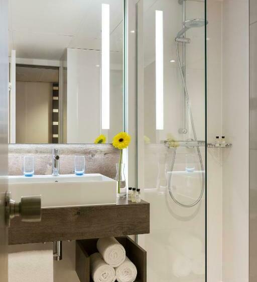 Отель Holiday Inn Amsterdam, An Ihg