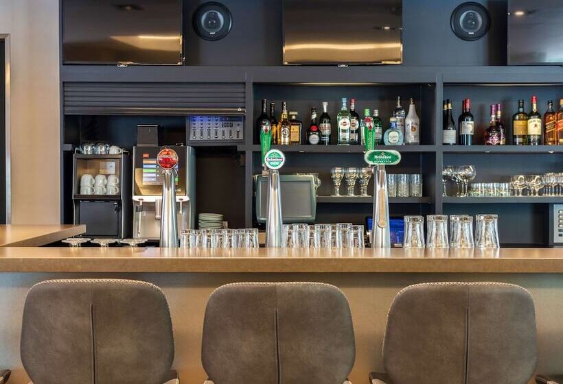 فندق Ibis Utrecht