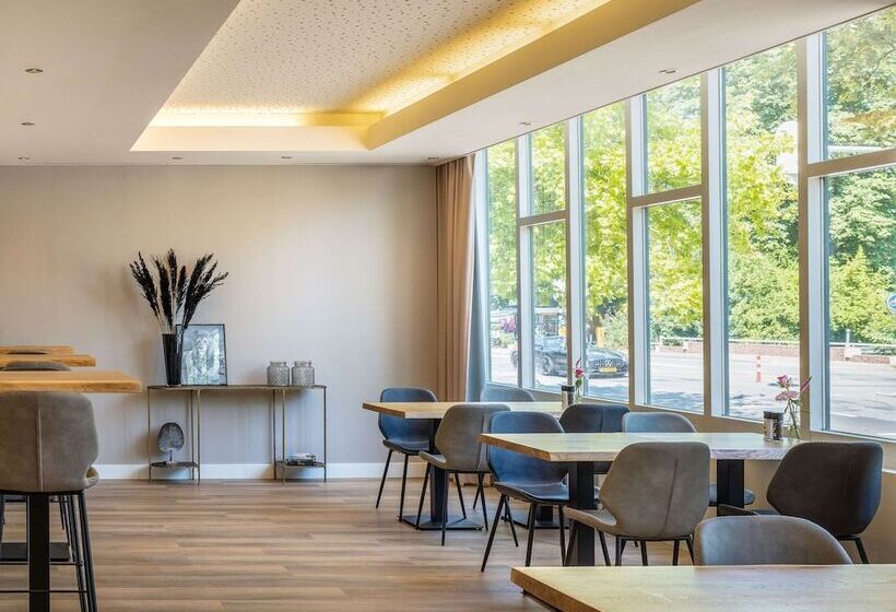فندق Ibis Utrecht