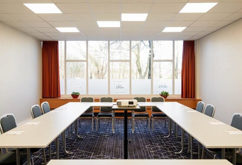 فندق Ibis Utrecht
