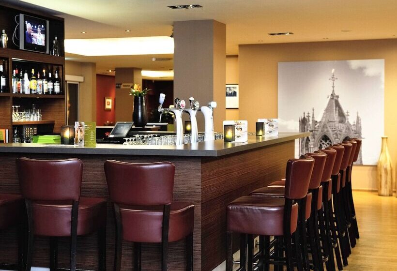 فندق Ibis Utrecht