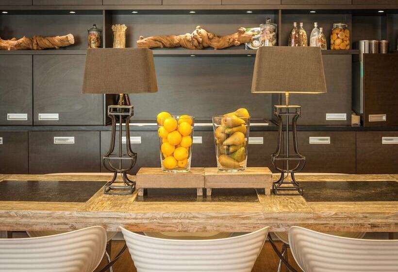 فندق Ibis Utrecht