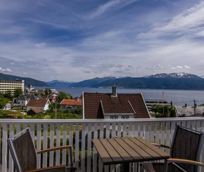 בית מלון כפרי Kringsjå