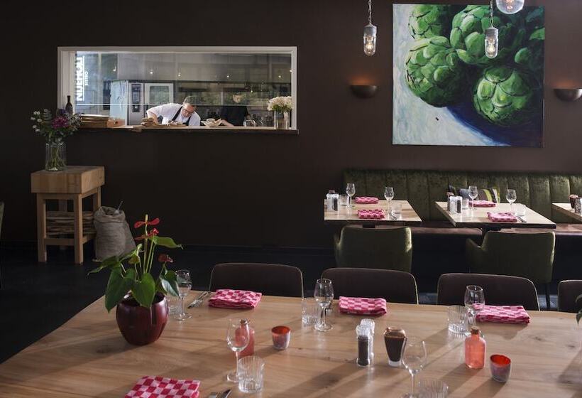 בית מלון כפרי Landgoed Lauswolt