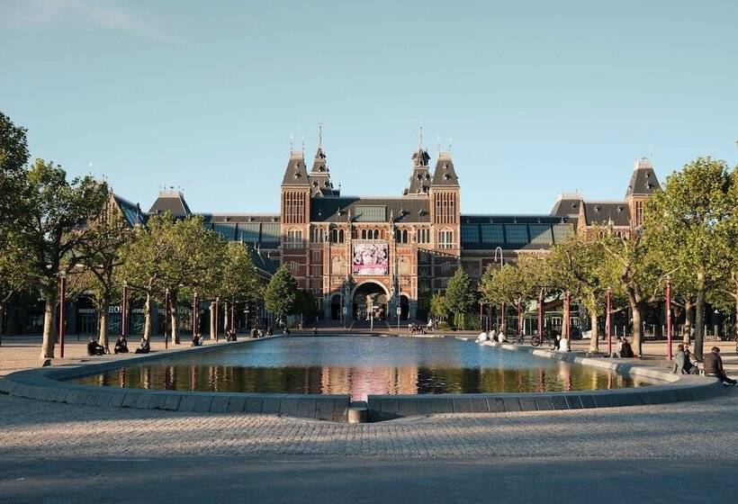 هتل Leonardo Boutique Museum