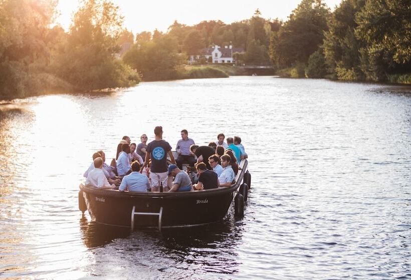 Leonardo Hotel Breda City Center