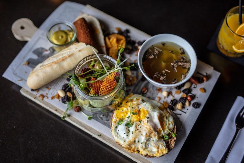 Leonardo Hotel Breda City Center