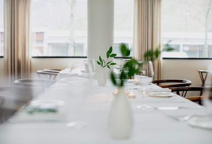 בית מלון כפרי Lindstrøm