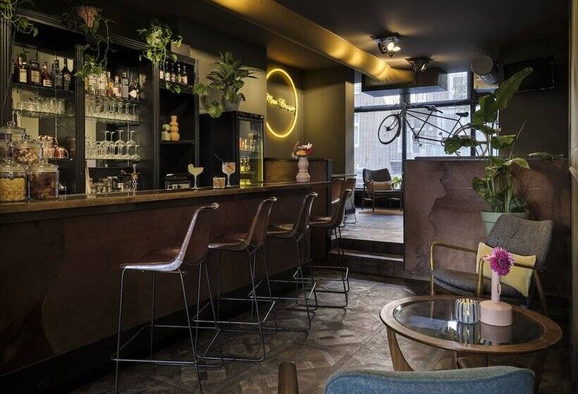 Max Brown Hotel Museum Square, Part Of Sircle Collection