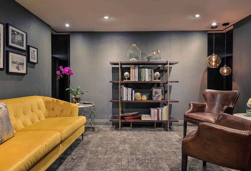 Mövenpick Hotel Auckland