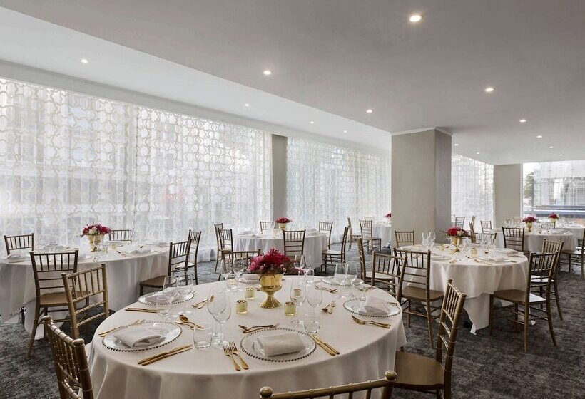 Mövenpick Hotel Auckland