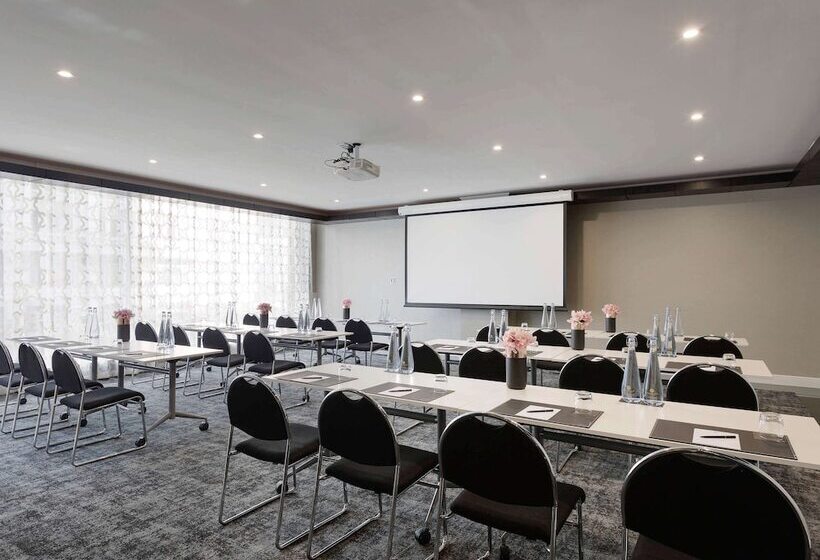 Mövenpick Hotel Auckland