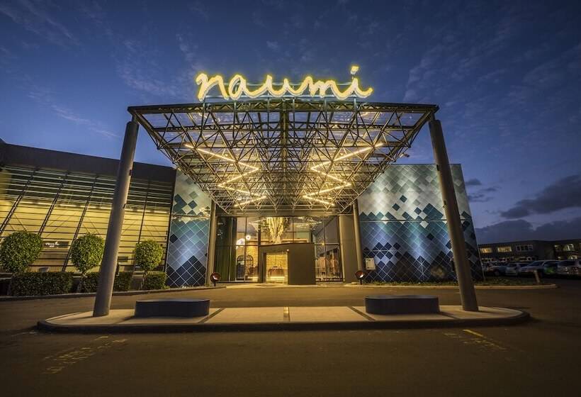 هتل Naumi  Auckland Airport